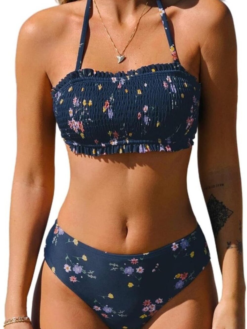 ✨ Cupshe Ditsy Floral Smocked Tie Back Bandeau Bikini Set Large NWT Mid Rise